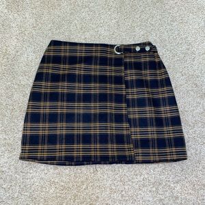 Cute Plaid Belted Skirt